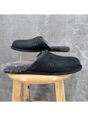UGG Slippers Mens 13 Black Suede Sheepskin Shearling Lined House Mule Scuff